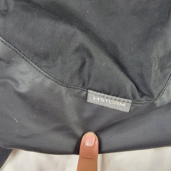 Under Armour Storm Backpack Black School Gym Bag Adjustable Straps Mesh Pockets - Picture 3 of 9